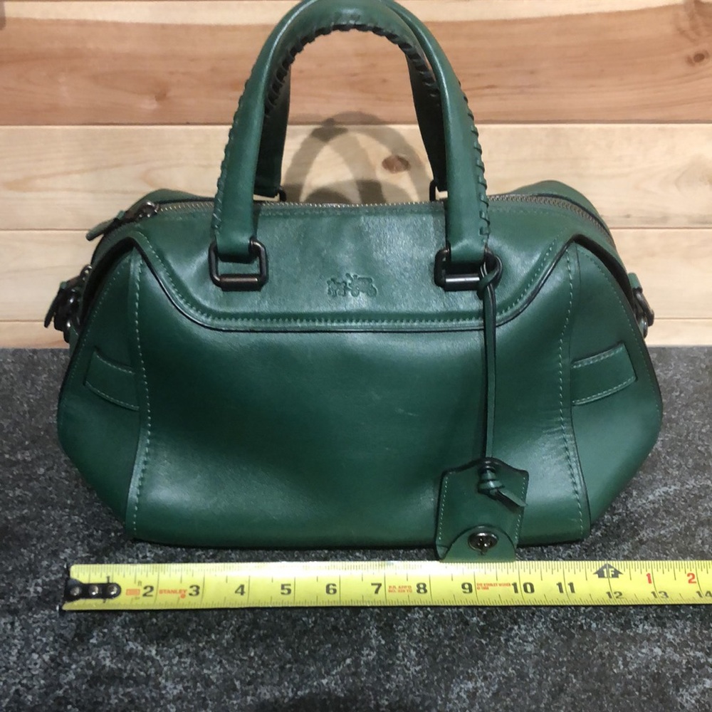 🛑SOLD🛑Racing Green Coach Ace! - Picture 12 of 14